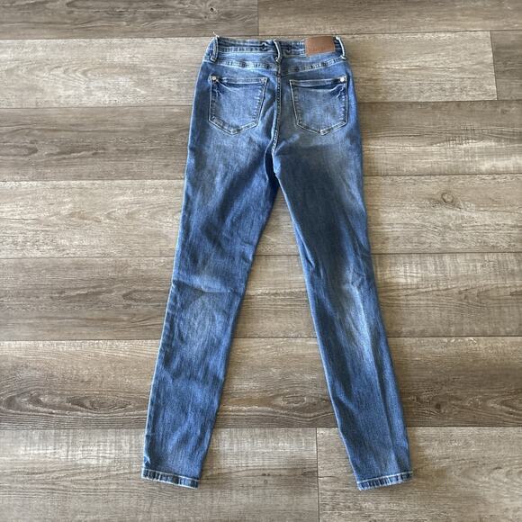 Judy Blue Jeans Size 3/26 Blue Skinny Mid Rise Whisker Stretch Normcore Denim - Picture 12 of 12